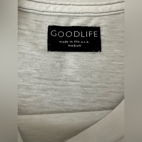 Goodlife scallop men’s shirt - Picture 6 of 7